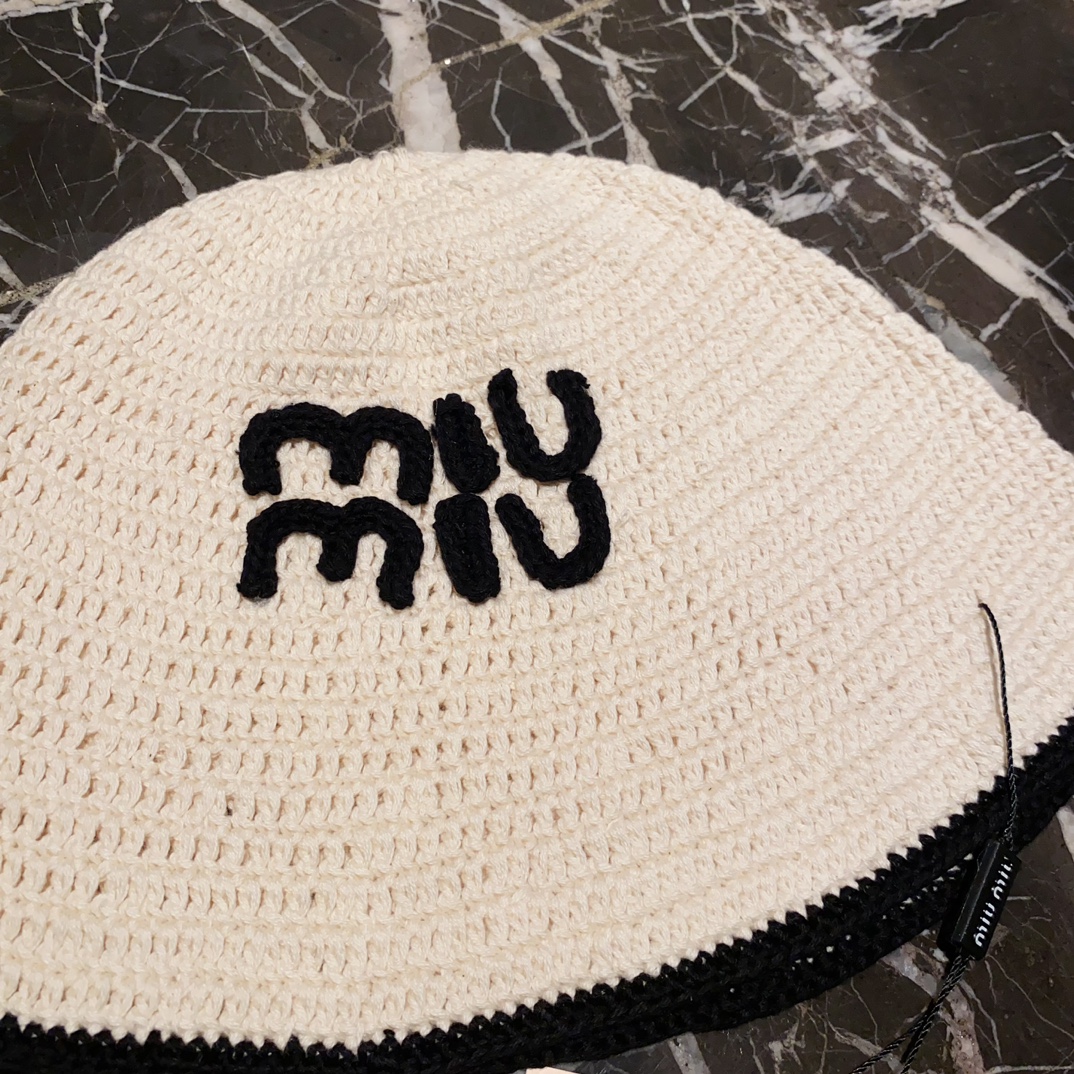 Miumiu hat dx (52)